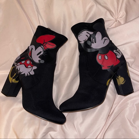 Rare Disney X Aldo Step in Magic Boots - Picture 10 of 10